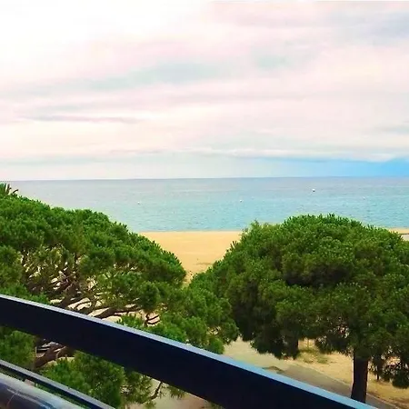 Beachfront Sea View, 75m Size And Parking * Platja d'Aro