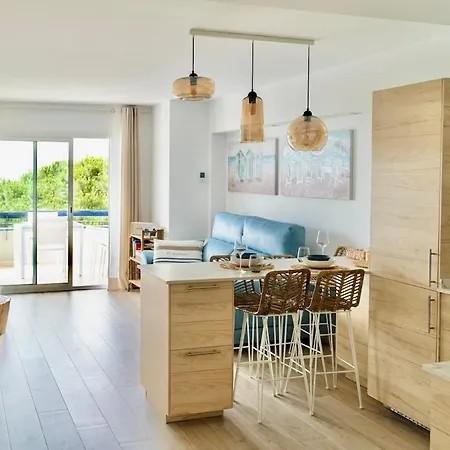 Beachfront Sea View, 75m Size And Parking Lägenhet Platja d'Aro