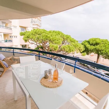 Beachfront Sea View, 75m Size And Parking *