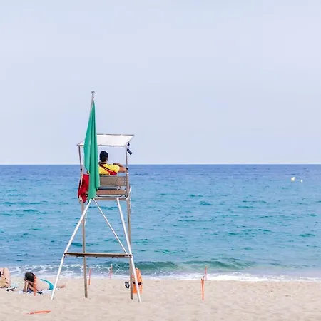 Beachfront Sea View, 75m Size And Parking * Platja d'Aro