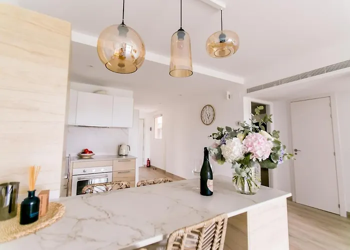 Beachfront Sea View, 75m Size&parking Platja d'Aro