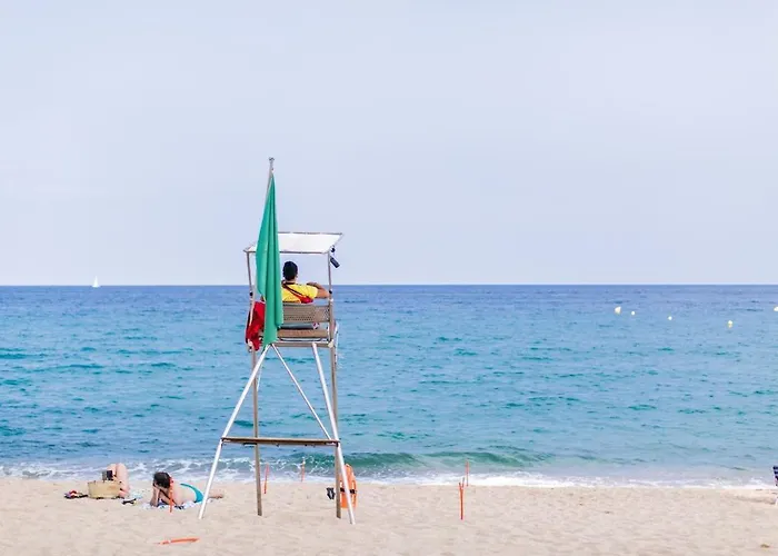 Beachfront Sea View, 75m Size And Parking * プラヤ・デアロ